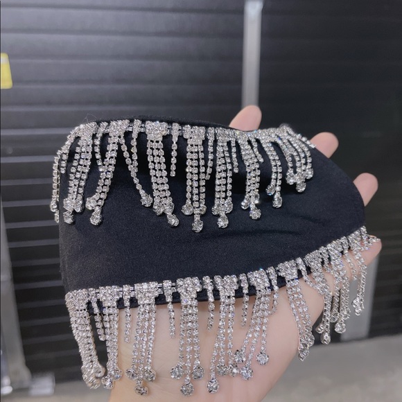 crystal-embellished mask - Picture 4 of 5